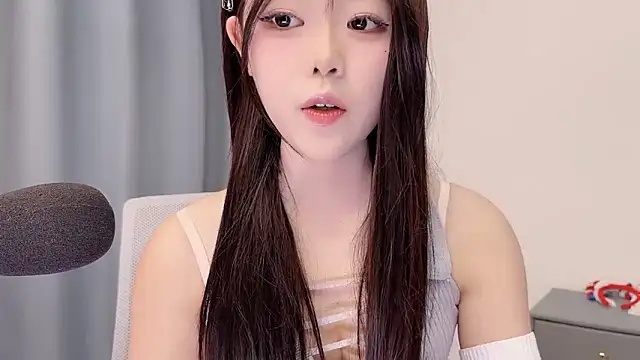 smalldaisy online show from 03/24/26, 02:44