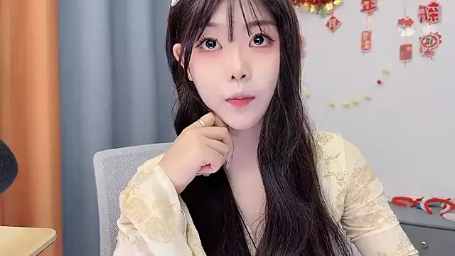 Snapshot of smalldaisy chatting on 02/28/26, 02:22 smalldaisy online show from 02/28/26, 02:22