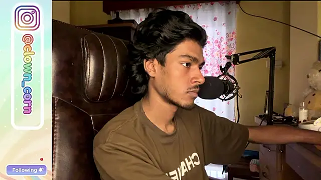 tooexpensive online show from 02/01/26, 01:48