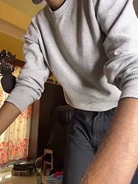 tooexpensive online show from 02/08/26, 04:32