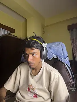 tooexpensive online show from 03/06/26, 02:23