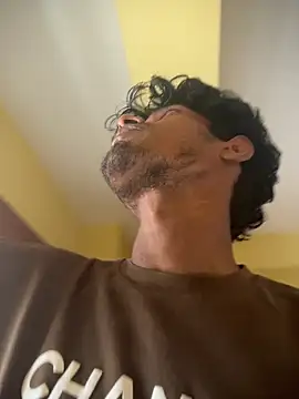 tooexpensive online show from 03/31/26, 04:03