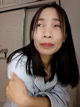 baby-9371 online show from 12/19/25, 02:30