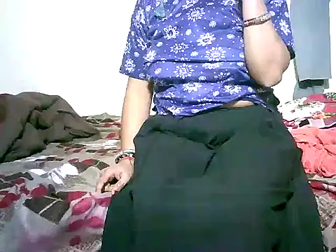 kaamuk madhu online show from 03/03/26, 06:26