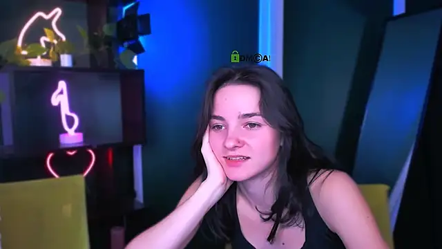 lole ti online show from 04/08/26, 06:42