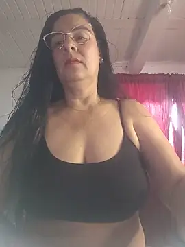 Snapshot of KiaraFoster chatting on 06/10/26, 12:50 KiaraFoster online show from 06/10/26, 12:50