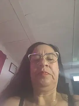 KiaraFoster online show from 05/20/26, 11:29