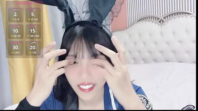 zhnmjx2025 online show from 12/22/25, 03:45