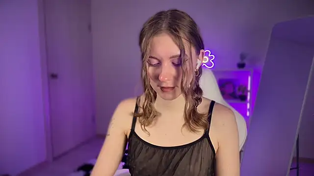 KellySunn online show from 03/24/26, 08:14