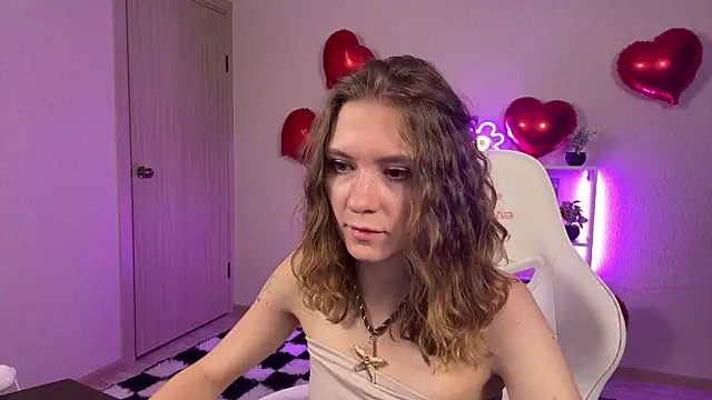 KellySunn online show from 02/11/26, 03:12