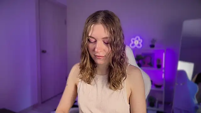 KellySunn online show from 04/14/26, 07:57