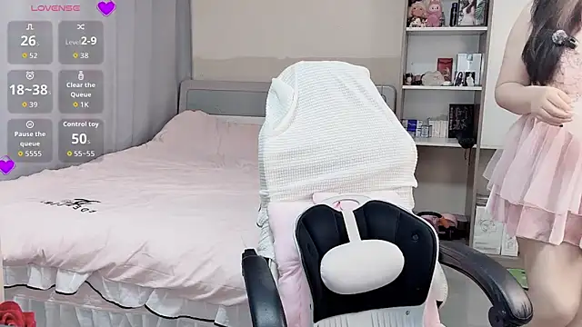 Ogravity  online show from 03/03/26, 02:35