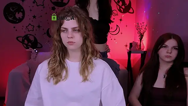 naya may online show from 04/15/26, 07:58