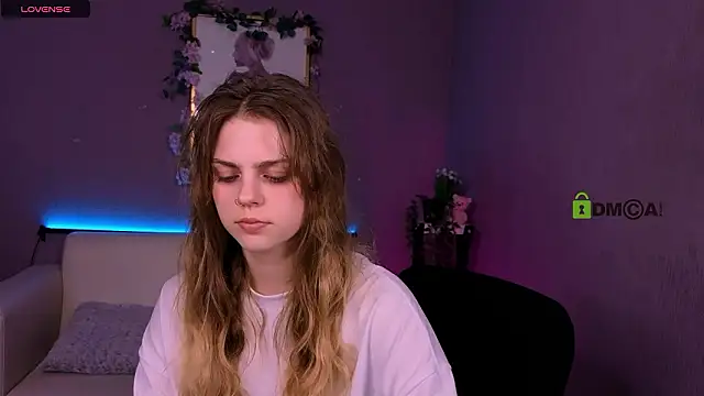 naya may online show from 03/14/26, 12:11