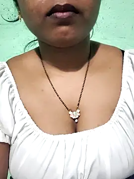 Eashita 01 online show from 01/19/26, 01:37