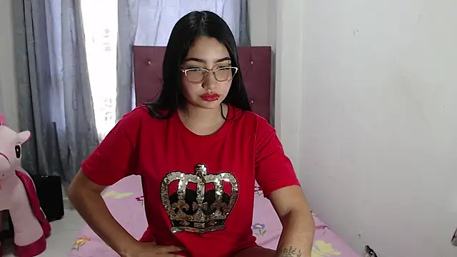 BrinsHilton  online show from 03/25/26, 08:41