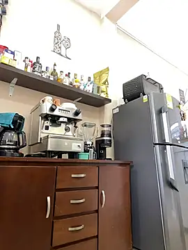 Snapshot of ateneacute chatting on 03/27/26, 02:07 ateneacute online show from 03/27/26, 02:07