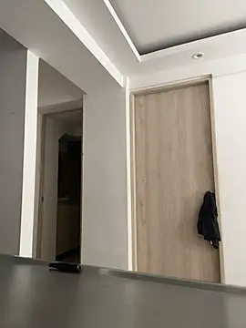 Snapshot of ateneacute chatting on 03/25/26, 06:07 ateneacute online show from 03/25/26, 06:07