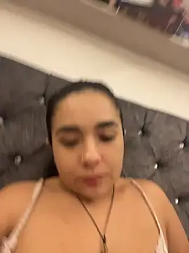 Snapshot of ateneacute chatting on 06/20/26, 04:28 ateneacute online show from 06/20/26, 04:28