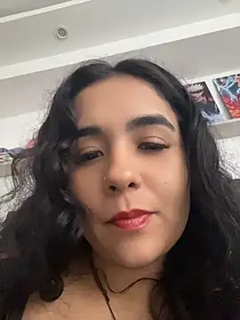Snapshot of ateneacute chatting on 06/17/26, 06:29 ateneacute online show from 06/17/26, 06:29
