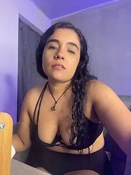 Snapshot of ateneacute chatting on 06/02/26, 10:43 ateneacute online show from 06/02/26, 10:43