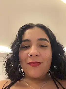 Snapshot of ateneacute chatting on 04/02/26, 03:35 ateneacute online show from 04/02/26, 03:35