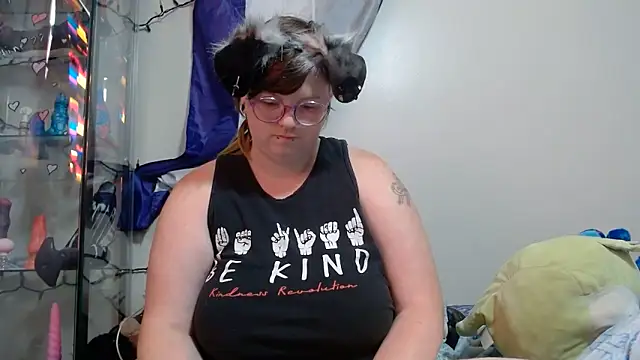 Snapshot of Pupghostt chatting on 06/15/26, 12:16 Pupghostt online show from 06/15/26, 12:16