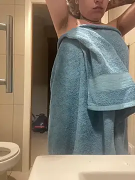 urprettygirlleenay online show from 03/30/26, 05:47