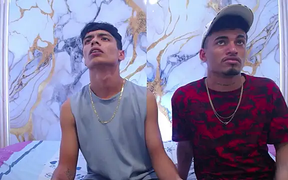 BrownieLoverss online show from 12/22/25, 08:09