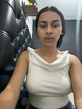 ManuelaEvans  online show from 02/24/26, 08:10