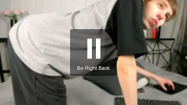 andyyzzz online show from 03/08/26, 02:04