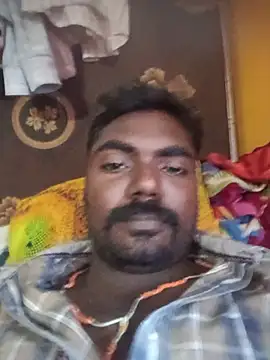 Snapshot of Tamilpaiyan07 chatting on 07/15/26, 10:33 Tamilpaiyan07 online show from 07/15/26, 10:33