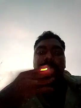 Tamilpaiyan07 online show from 04/17/26, 12:13