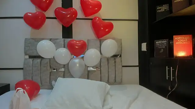 AmbarBrownn  online show from 02/14/26, 09:37