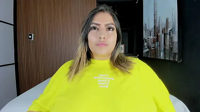 AmbarBrownn  online show from 04/26/26, 09:12