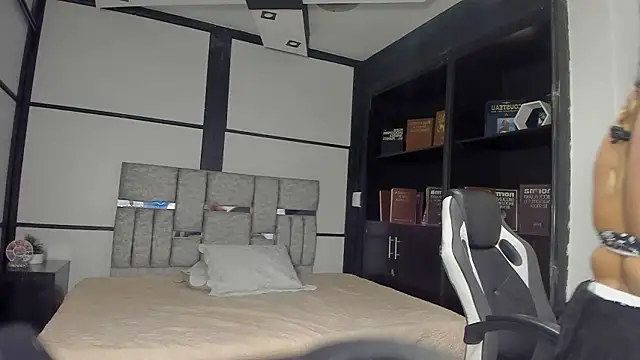 AmbarBrownn  online show from 03/02/26, 08:16