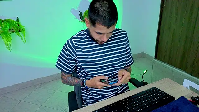 RexLive Medusa online show from 12/20/25, 02:20