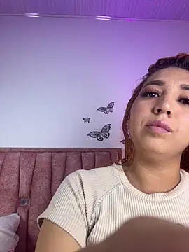 Violetta Moretti online show from 01/17/26, 12:37