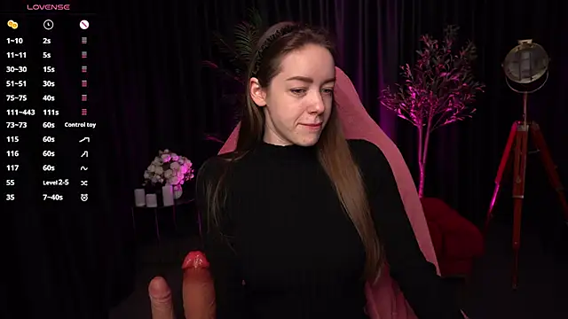 Velouraa online show from 03/20/26, 12:44