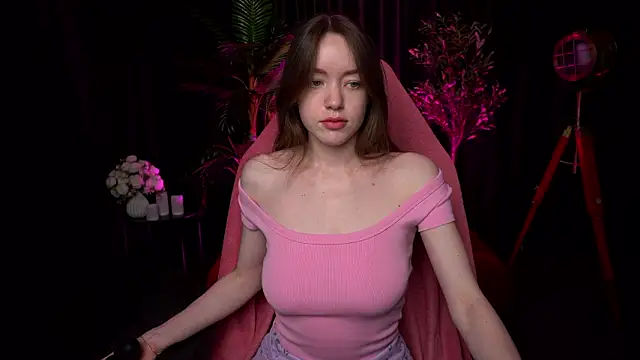 Velouraa online show from 02/27/26, 10:31