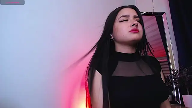 Emilyy05  online show from 03/15/26, 12:28