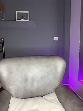 JennaMilf  online show from 04/11/26, 04:21