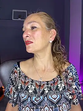 JennaMilf  online show from 04/06/26, 07:04