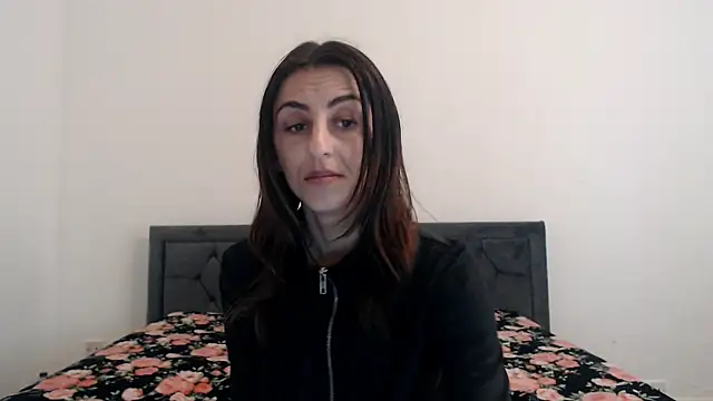 Snapshot of Stella_John chatting on 03/17/25, 08:18 Stella John online show from 03/17/25, 08:18