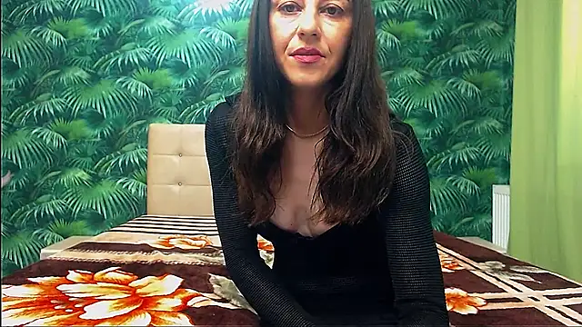 Stella John online show from 11/24/25, 06:02