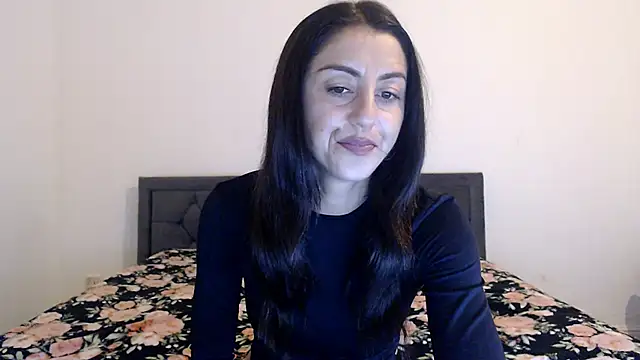 Snapshot of Stella_John chatting on 10/07/25, 05:19 Stella John online show from 10/07/25, 05:19