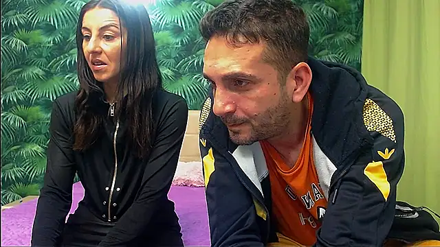 Stella John online show from 11/17/25, 06:06