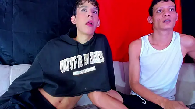 Snapshot of Pleasure_boys_hot chatting on 02/14/26, 07:25 Pleasure boys hot online show from 02/14/26, 07:25