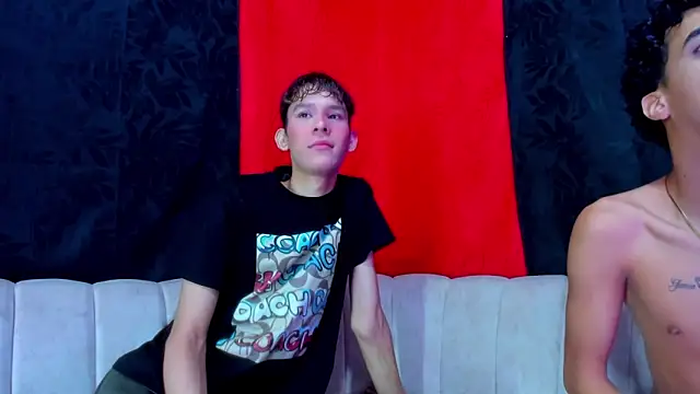 Snapshot of Pleasure_boys_hot chatting on 02/05/26, 07:10 Pleasure boys hot online show from 02/05/26, 07:10