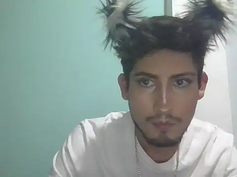 Angel    1 online show from 03/04/26, 02:52